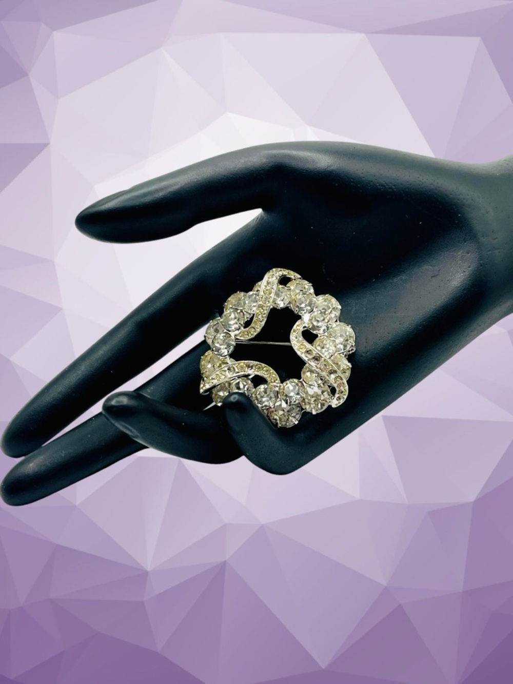 Dazzling Vintage Signed Eisenberg Swarovski Crystal and Rhodium Wreath Brooch